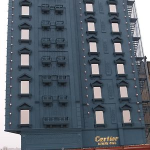 Cartier Luxury Otel